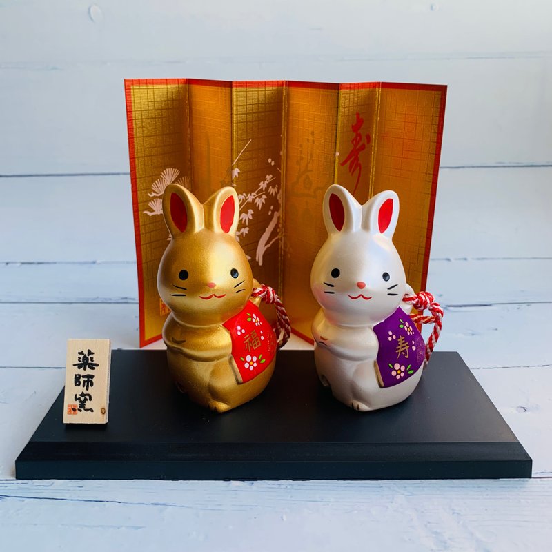 彩耀招福寿寿兔-红白梅-福寿-金银土铃-兔年吉祥物 - 摆饰 - 陶 