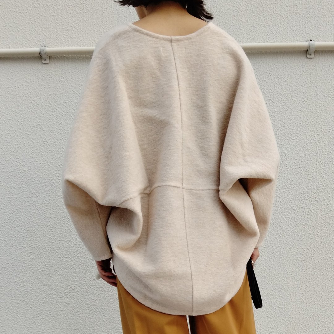 Made in Japan V-neck over-knit saw - 女装针织衫/毛衣 - 羊毛 白色