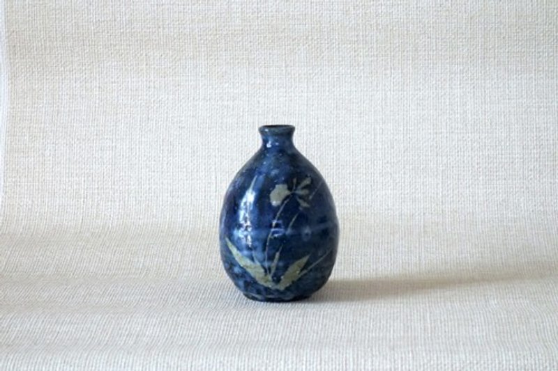 Flower-filled picture flower crest b - 花瓶/陶器 - 陶 蓝色