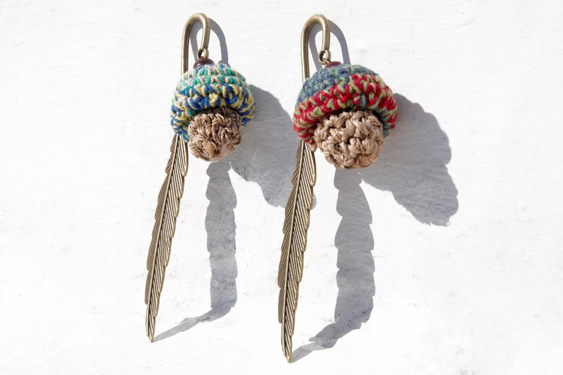 森林系 森林女孩手工编织棉麻书签 / 设计书签 / 古铜书签 / BOHO钩针胸针 - 编织棉麻线香菇书签 - 书签 - 棉．麻 多色