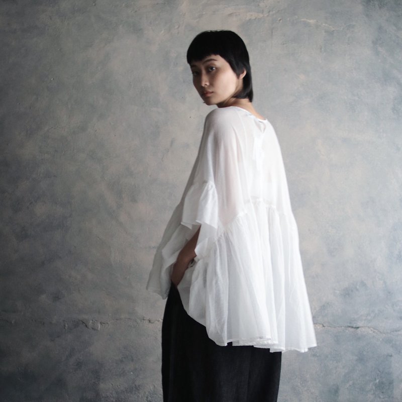 透肤宽版波浪上衣 米白 - 女装上衣 - 棉．麻 白色