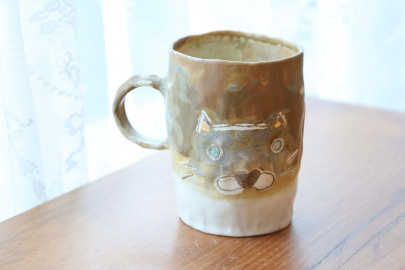 【圣诞礼物】躲猫猫咪日式侘寂风灰褐色釉手捏陶马克杯大容量瓷土 - 其他杯子 - 陶 咖啡色