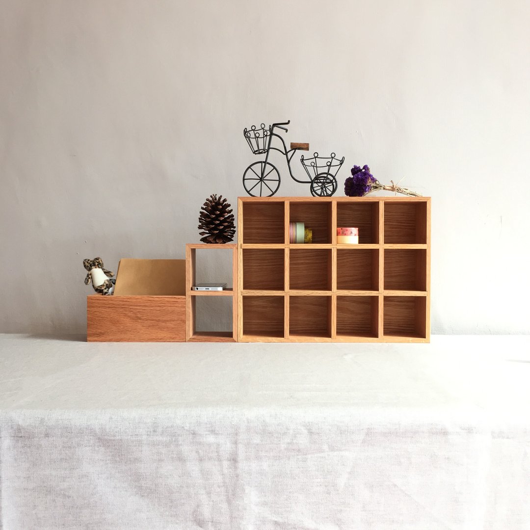 Zakka 12格 原木收纳架/展示架-美国橡木 新居 公仔 - 收纳用品 - 木头 金色