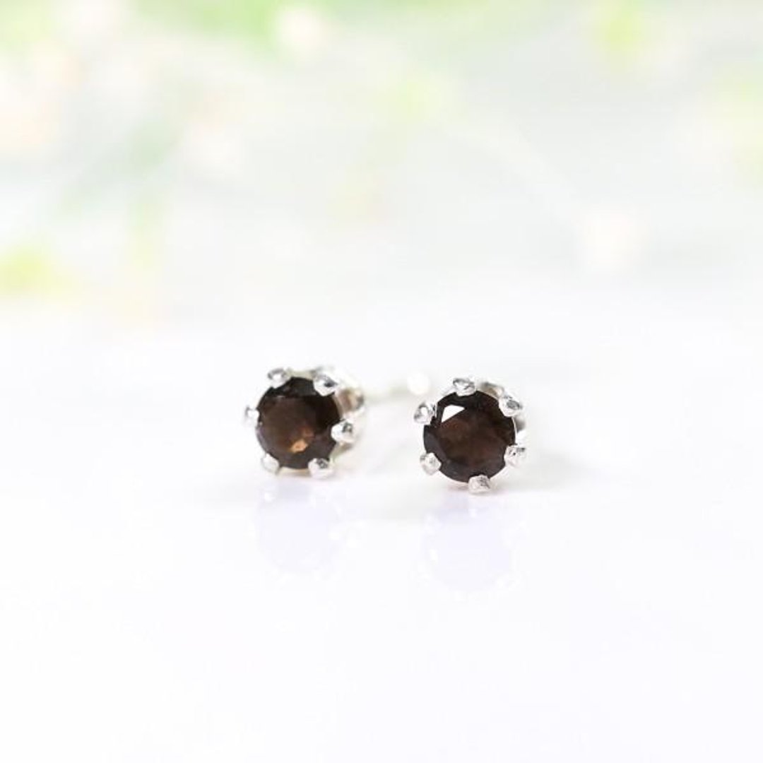 Smoky Quartz Stud Earrings Clip-On Available 3mm Baby Size April Birthstone - 耳环/耳夹 - 宝石 咖啡色
