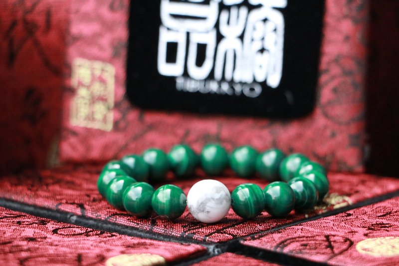 天然孔雀石手珠 10mm 白松石 母亲节礼物 定制化串珠设计 矿石 - 手链/手环 - 玉石 