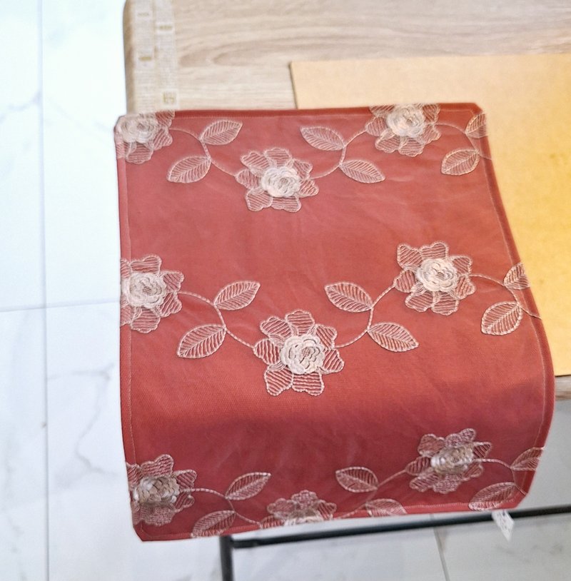 手作蕾丝装饰巾-排花 - 摆饰 - 其他材质 