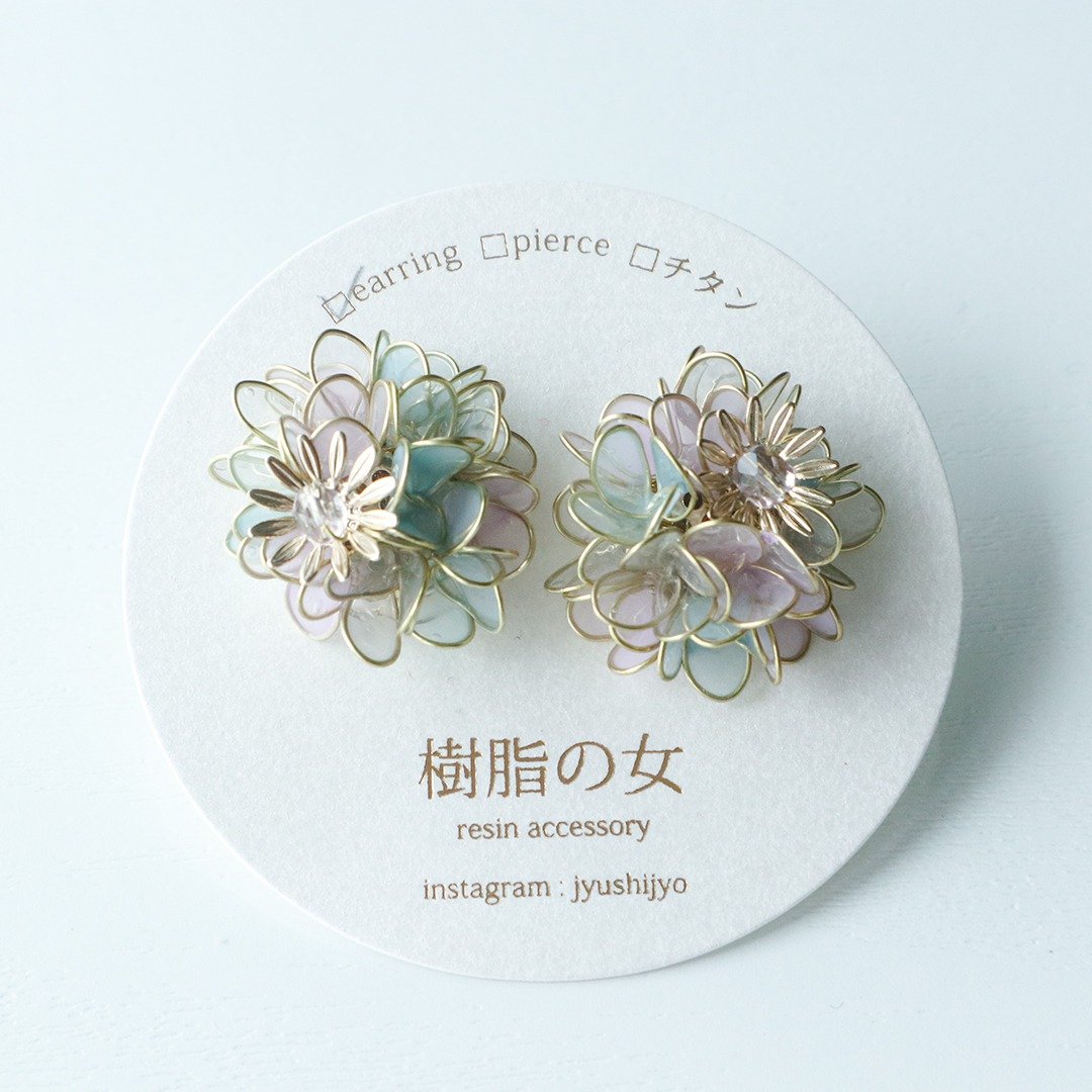 绣球花耳环 耳夹 紫和淡绿 - 耳环/耳夹 - 其他材质 紫色