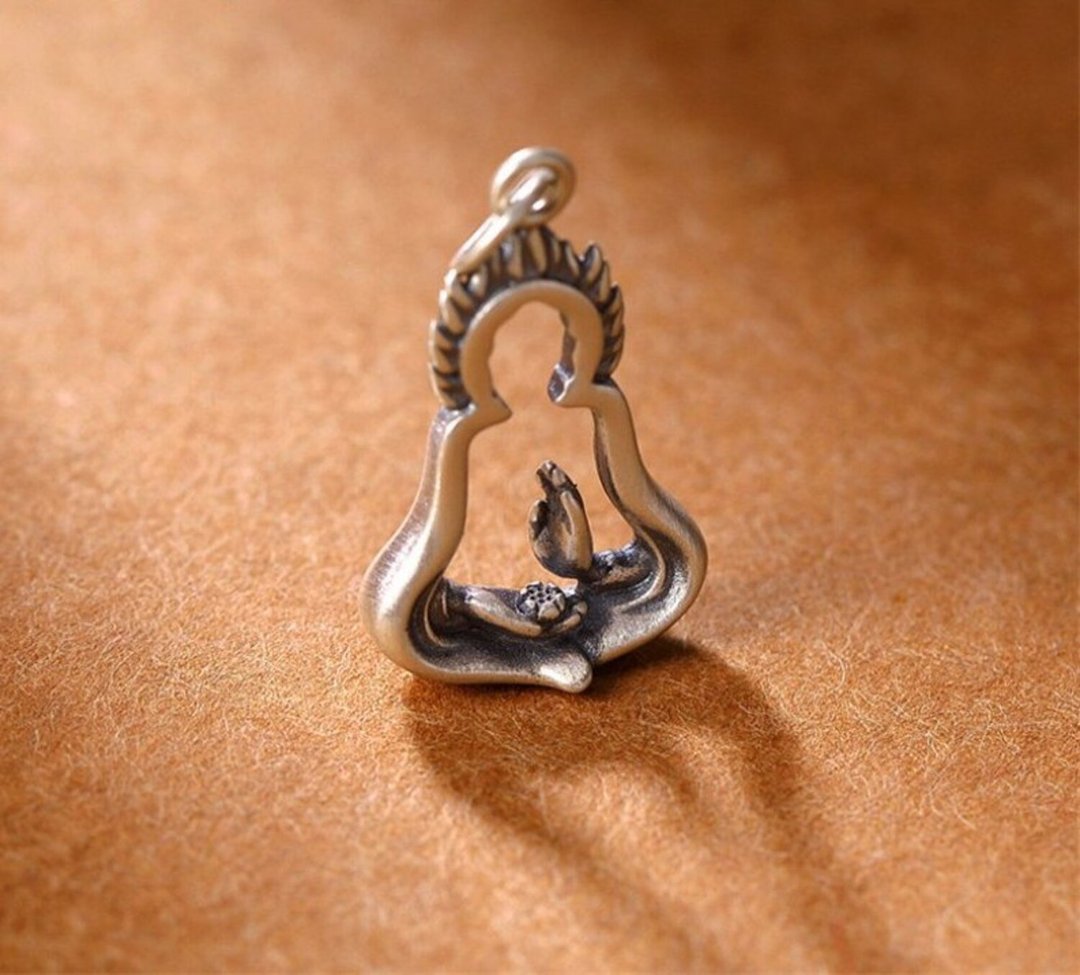 Buddha Hollow Creative Meditate Pendants for Women Religious Gifts Jewelry Thai - 长链 - 纯银 银色