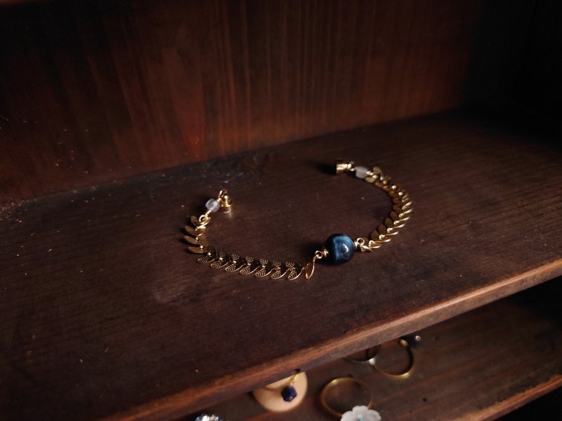 矿石水晶手链_午夜战棋_手饰_森系饰品_天然石_矿石_14K包金保色 - 手链/手环 - 水晶 