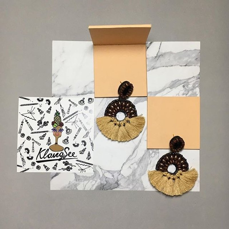 earrings: donut no.01 - 耳环/耳夹 - 其他材质 咖啡色