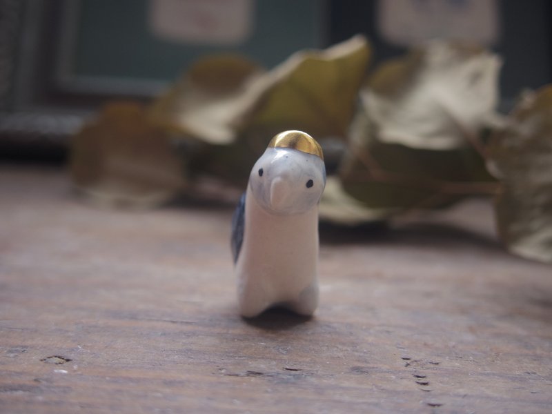 Feve of White-bellied caique - 玩偶/公仔 - 陶 黑色