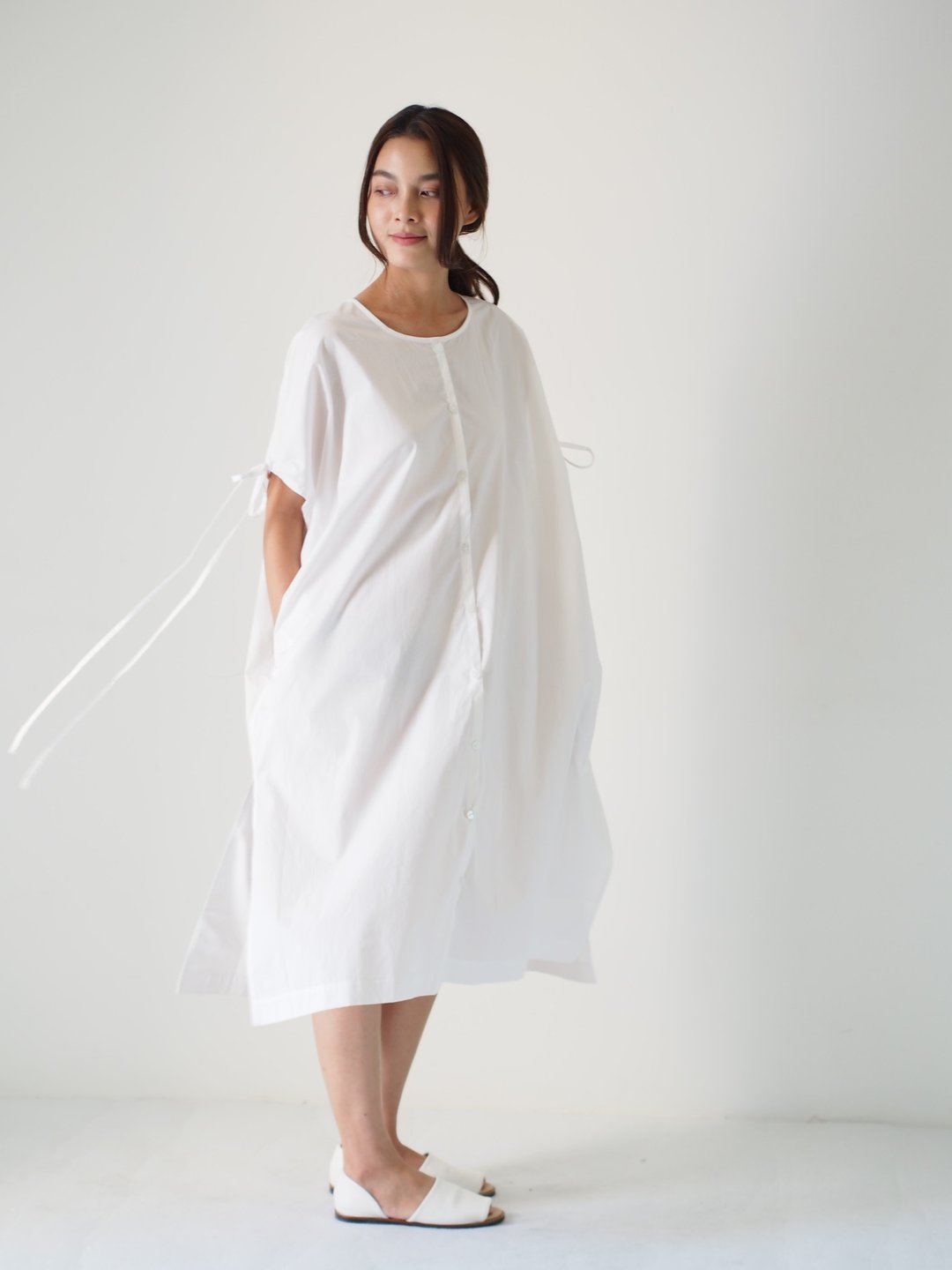 ManiBleu Bow Tie Sleeve Caftan Dress - White - 洋装/连衣裙 - 棉 白色