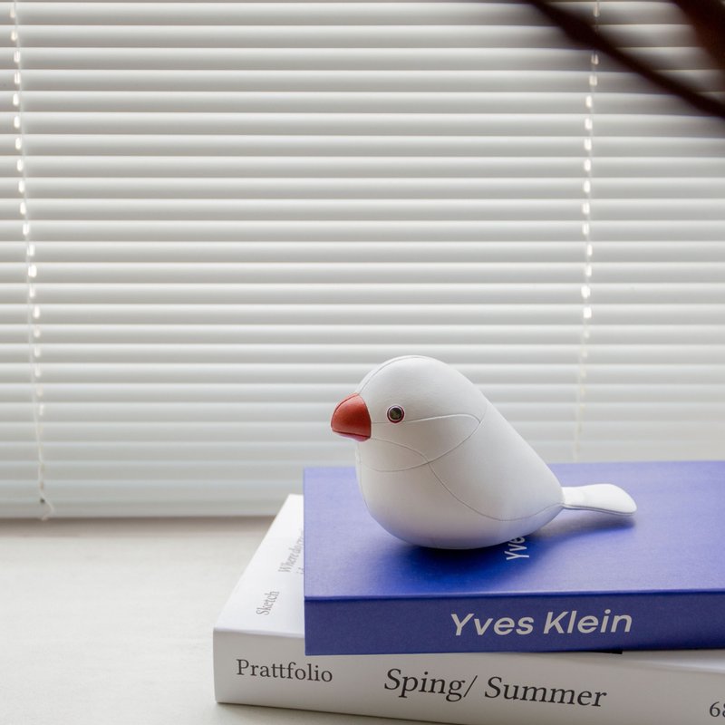 【纸镇】文鸟 Java Sparrow 皮革动物摆饰  | 展翅高飞 毕业礼物 - 摆饰 - 人造皮革 多色