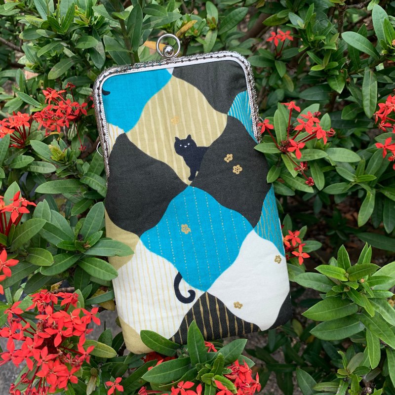 烫金小猫 绿 口金手机包 口金斜背包 Girlskioku~* - 侧背包/斜挎包 - 棉．麻 绿色