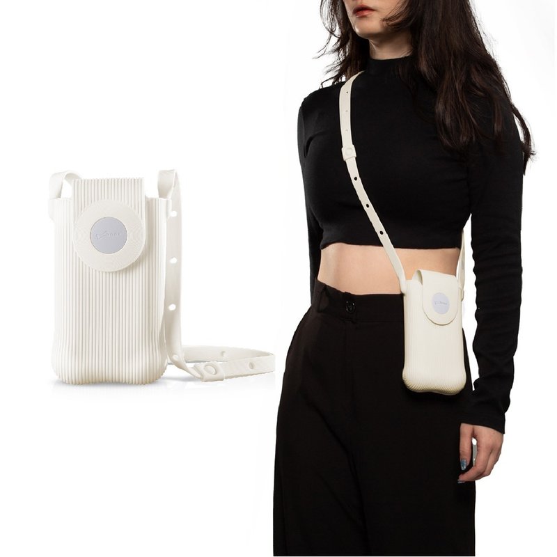 Bone 蹦克/简约风泡泡随身手机包二代 零钱包 迷你包(赠盲盒公仔) - 手机配件 - 硅胶 多色