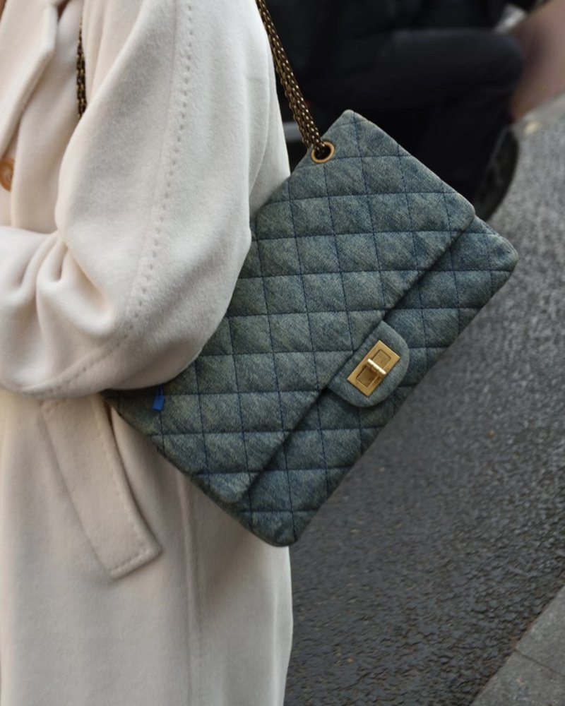 CHANEL 2.55 丹宁牛仔双翻盖金链肩背包 尺寸28 惊爆5折 - 侧背包/斜挎包 - 其他材质 蓝色