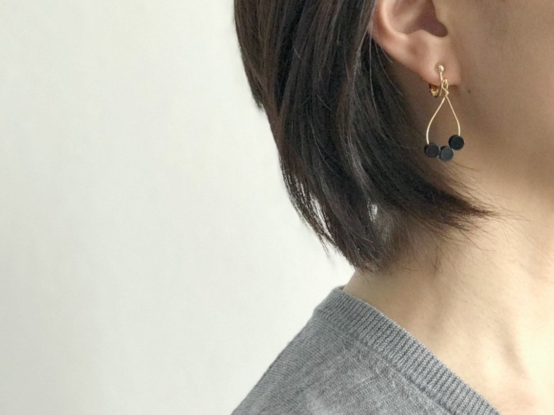 想想 耳针耳环 / 耳夹耳环 think（clip-on earrings / pierced earrings） - 耳环/耳夹 - 宝石 黑色