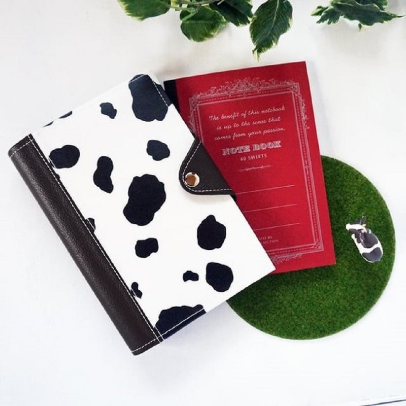 Cow pattern monotone notebook cover A6size, A5size, B6size - 书衣/书套 - 防水材质 黑色
