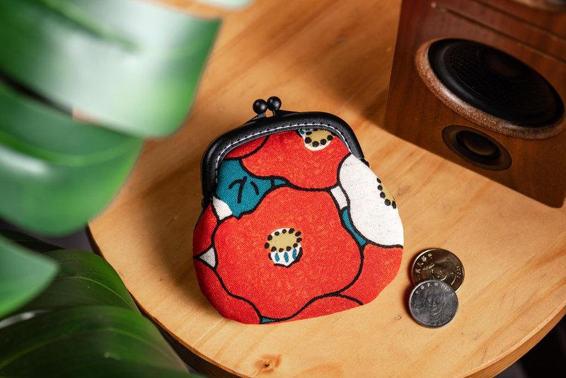 【不一样的红色桩花】零钱包#小口金包#可爱#日系#收纳 - 零钱包 - 棉．麻 蓝色