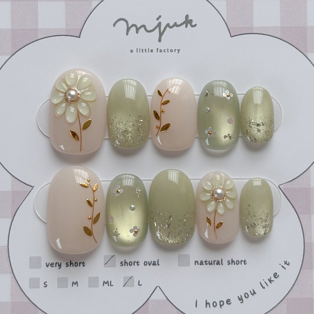 现货贩售 / 仅此一件 short oval_L 花朵・叶片・亮粉 - 指甲油/指甲贴 - 其他材质 绿色