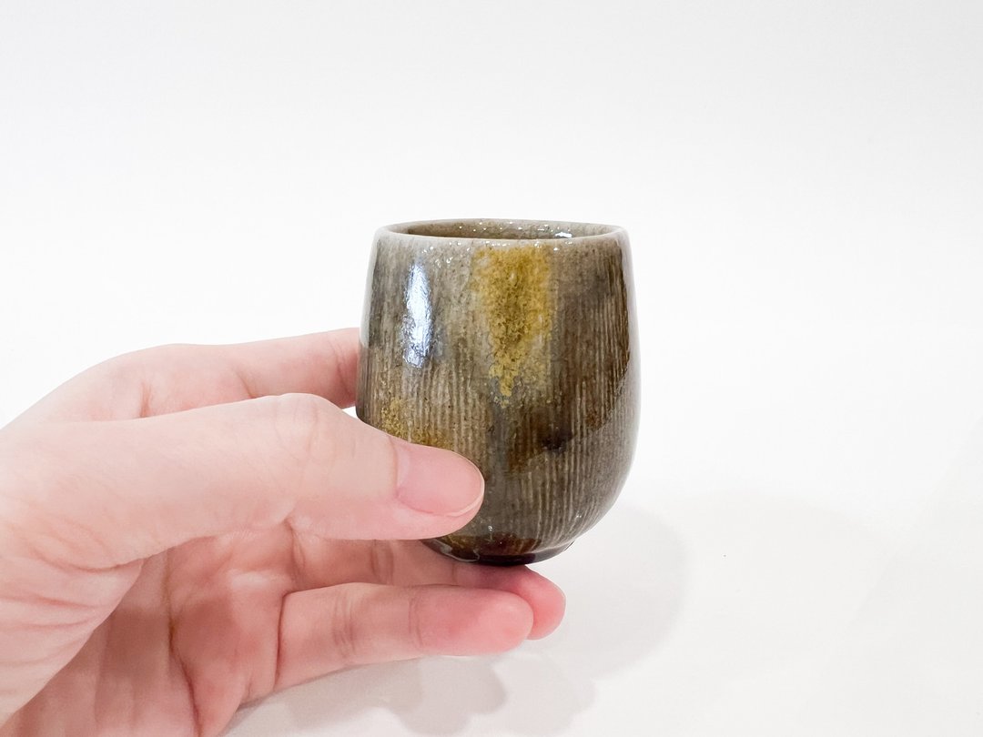 柴烧郁金香小酒杯/茶杯(1个) - 酒杯/酒器 - 陶 金色