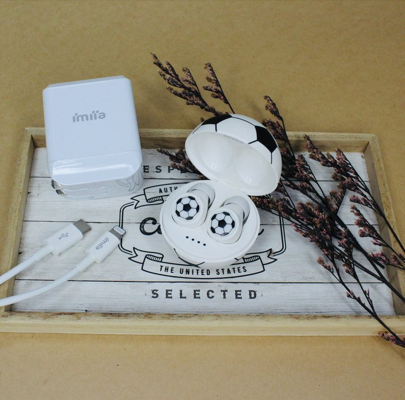 足球造型耳机+MFi Lightning-C 2米充电线/30W PD充 - 耳机 - 塑料 白色