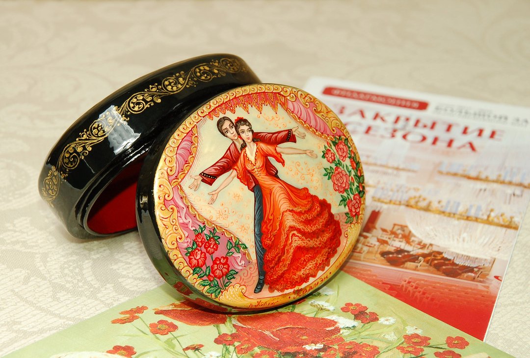 卡门芭蕾舞漆盒微型绘画装饰艺术 - 摆饰 - 其他材质 