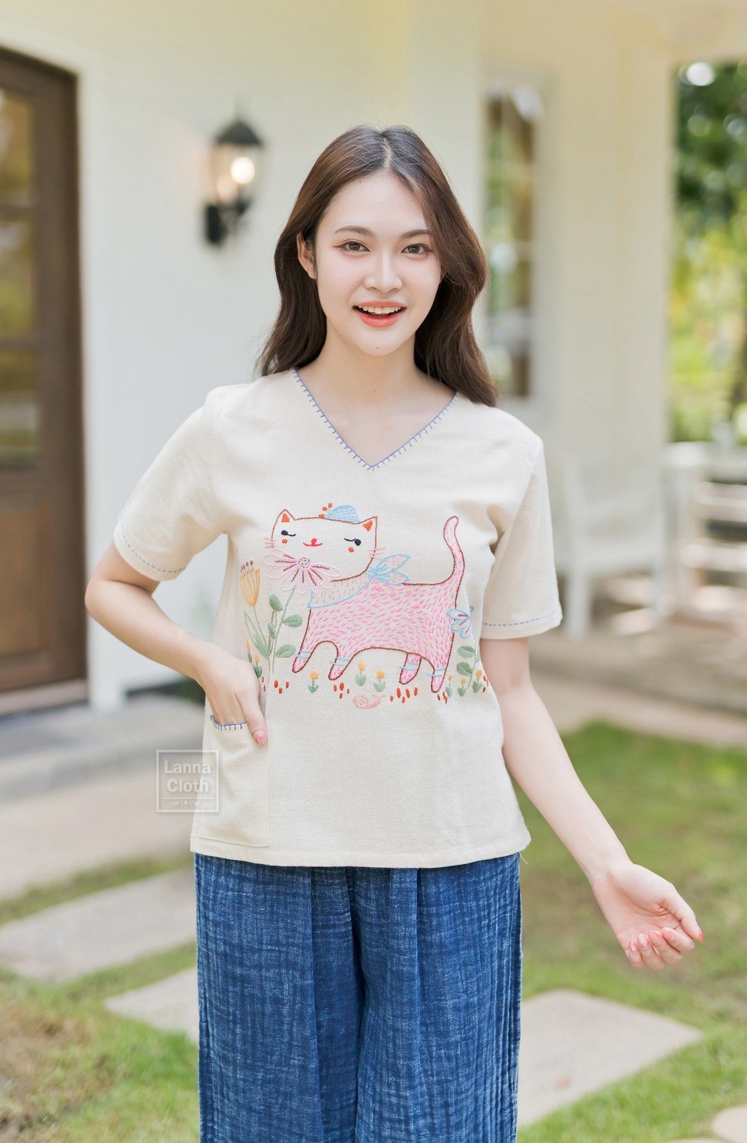 手工衬衫 天然棉色 刺绣招财猫图案 - 女装上衣 - 棉 