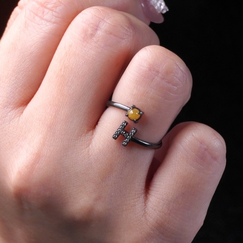 黄翡翡翠蛋面设计款戒指 925纯银 | 天然缅甸玉翡翠A货 | 送礼 - 戒指 - 玉石 黄色