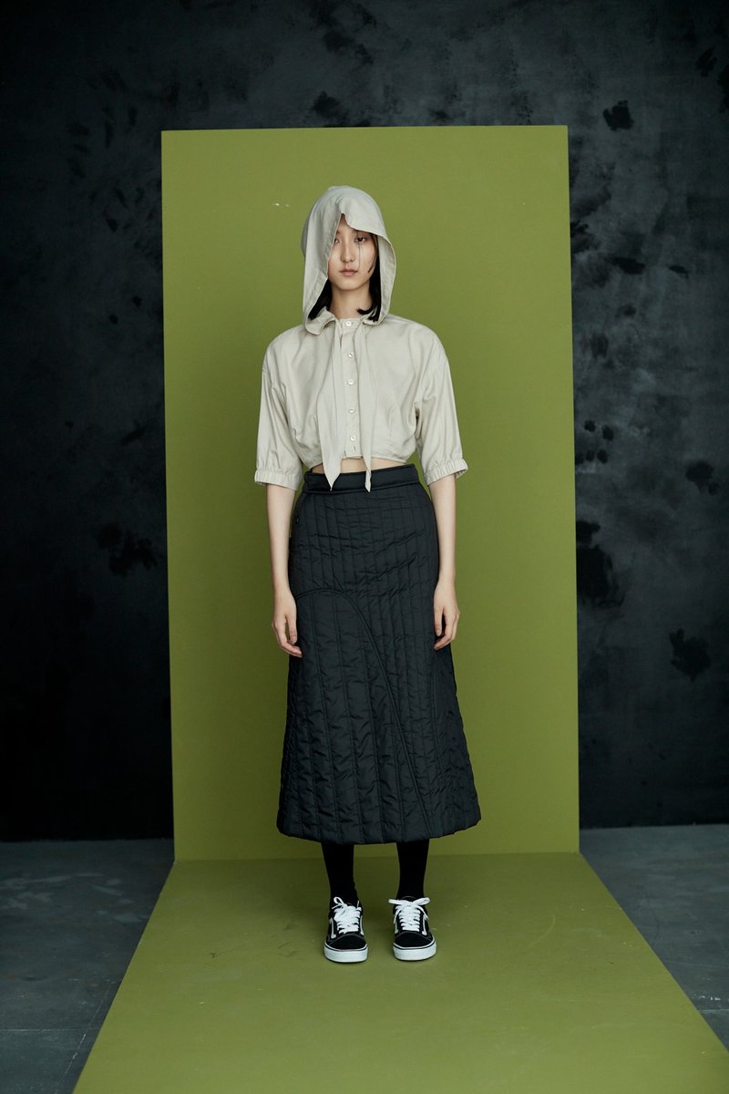 绑带连帽短衬衫 - 女装上衣 - 棉．麻 卡其色