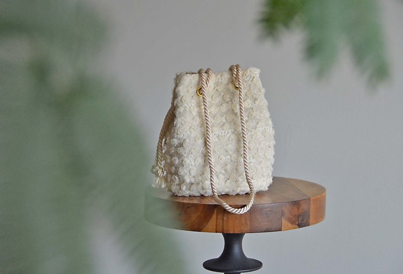 新款 玫瑰 薄纱蕾丝 斜背包 海洋风手提包 燕麦白 迷你肩背包 - 侧背包/斜挎包 - 其他材质 白色