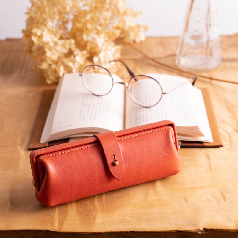 Paka-glass Slim #Coral Italian Leather Glasses Case [Enrollment Celebration] [Job Celebration] [Customizable Gift] - 眼镜盒/眼镜布 - 真皮 粉红色