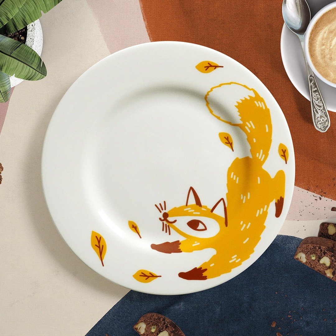 Happy fox (8 inch plate) - 盘子/餐盘/盘架 - 瓷 