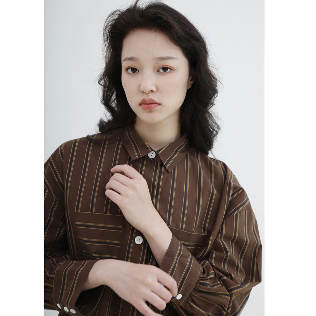 KOOW    ceder wood 挺括感条纹衬衫外套 - 女装衬衫 - 棉．麻 