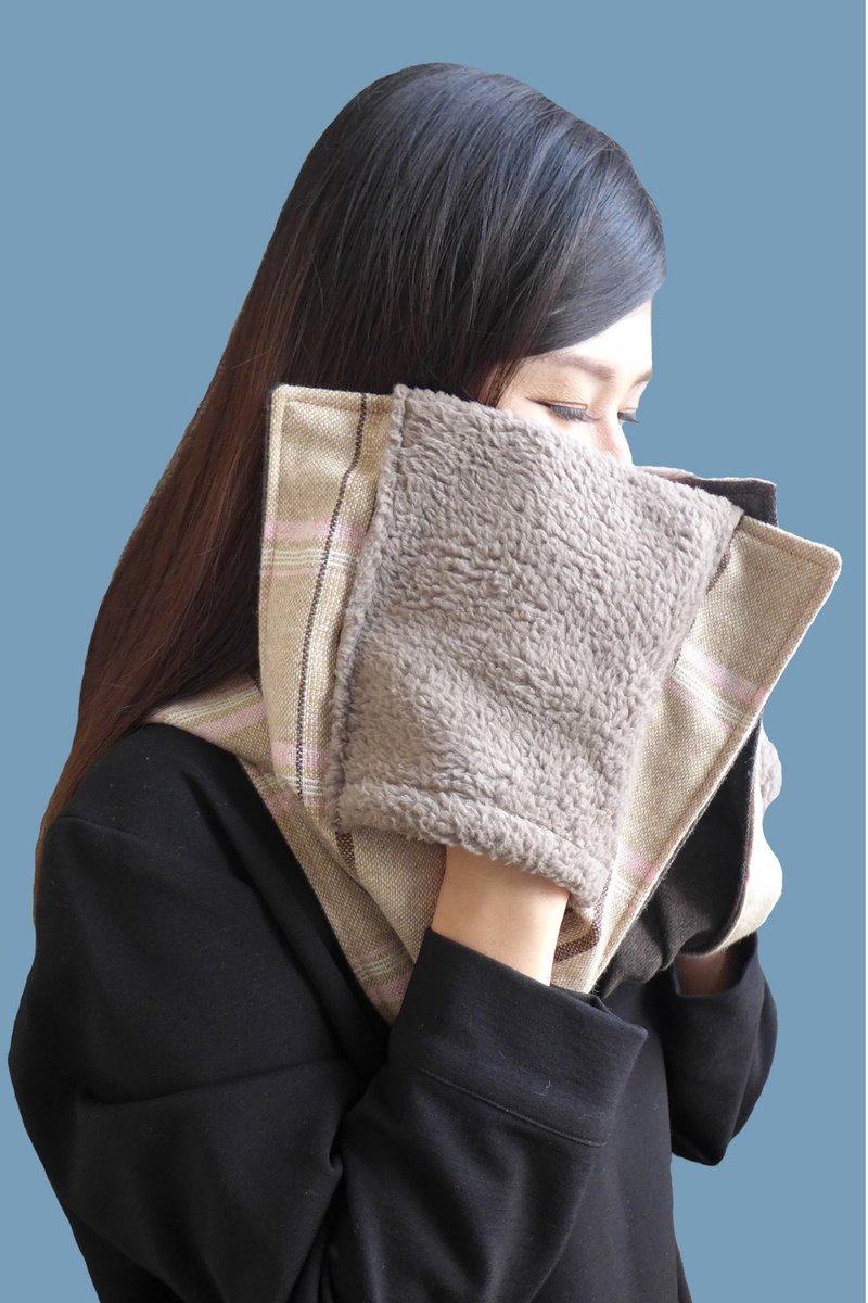 冬天好朋友-帽子+口袋+毛料围巾三合一(气质粉) - 丝巾 - 羊毛 多色