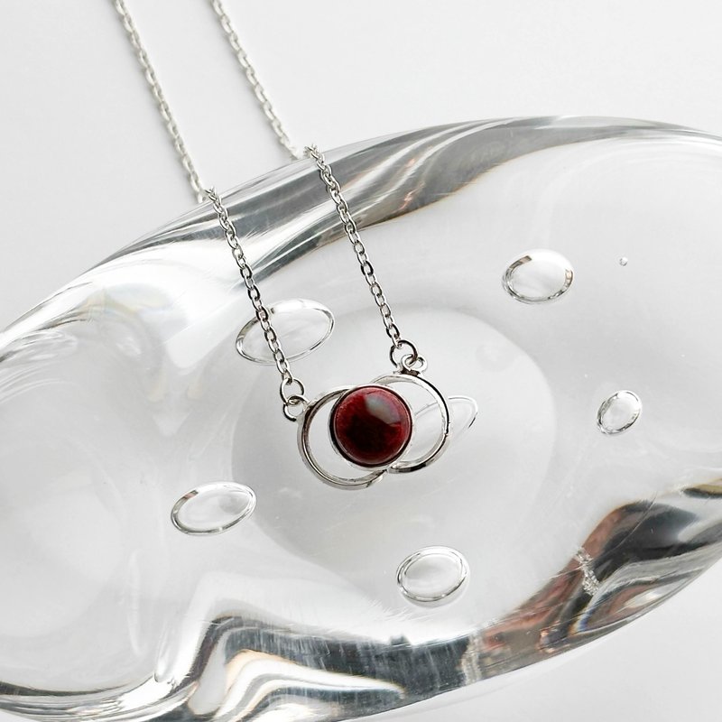 双环【Garnet】 珐琅坠饰 纯银镶嵌珐琅 - 项链 - 玻璃 红色