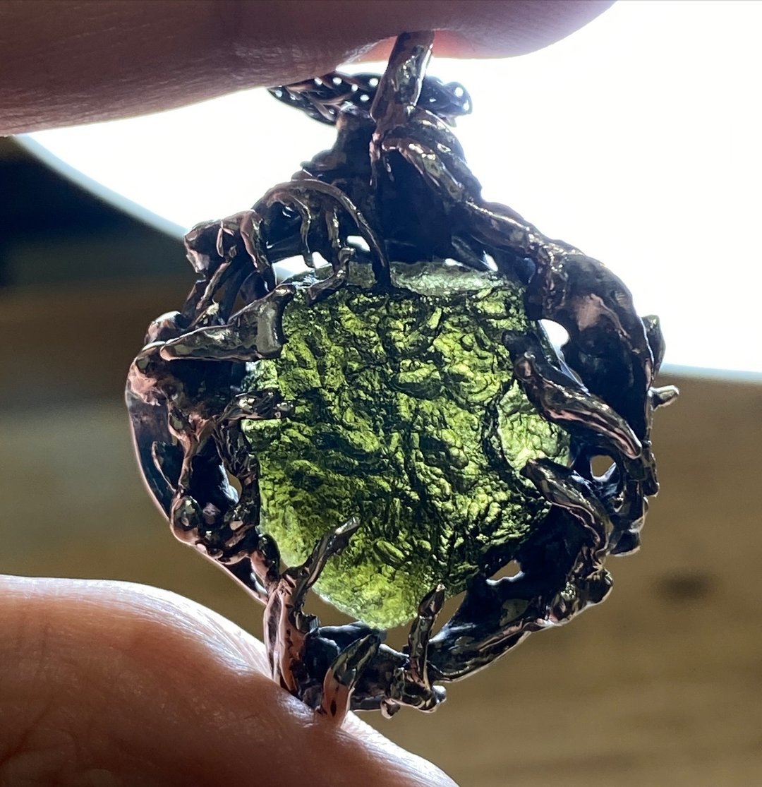 Moldavite / 捷克陨石 / 果 - 项链 - 半宝石 绿色