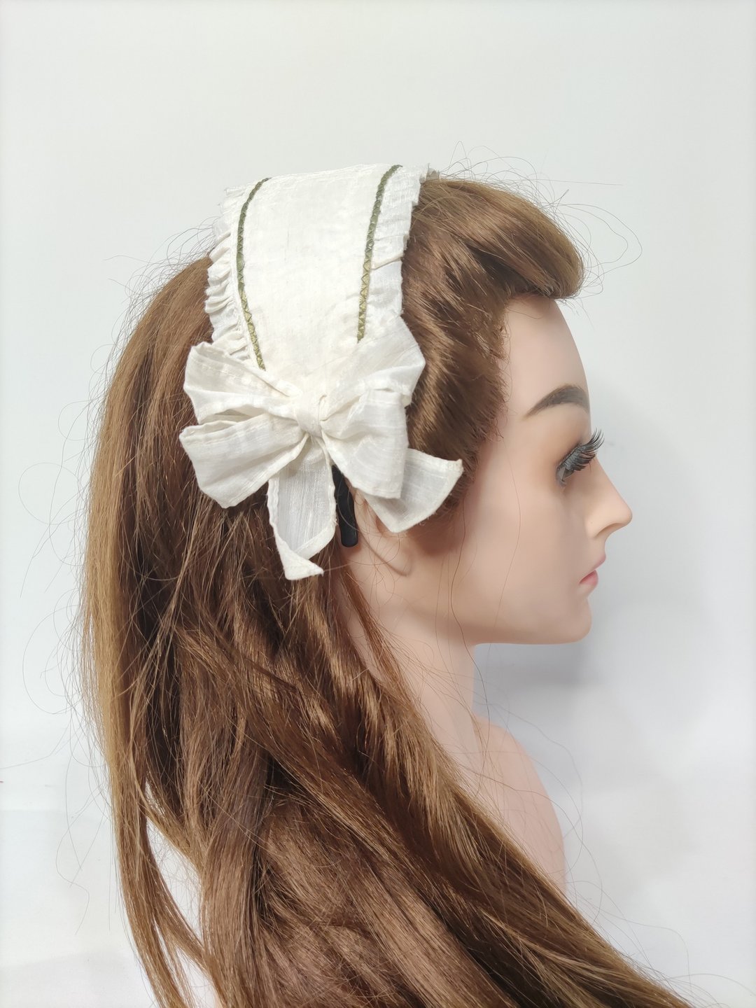 Don-Ya Mi Fashion森林系发箍大型蝴蝶结发饰 缎带绣 订制品 手作 - 发带/发箍 - 棉 白色