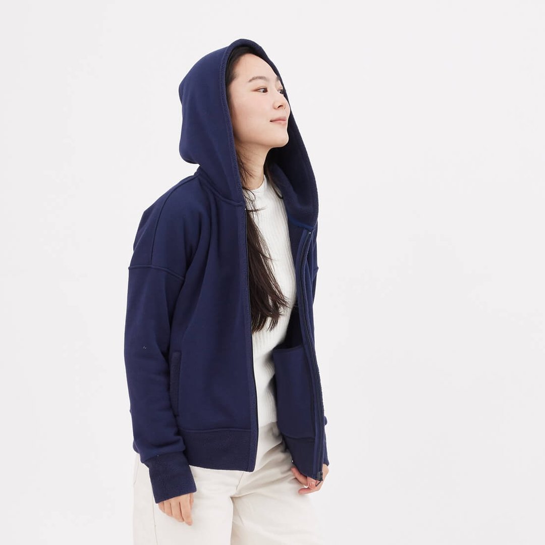 Fanny连帽摇粒绒厚磅外套 深藍 - 女装休闲/机能外套 - 棉 蓝色
