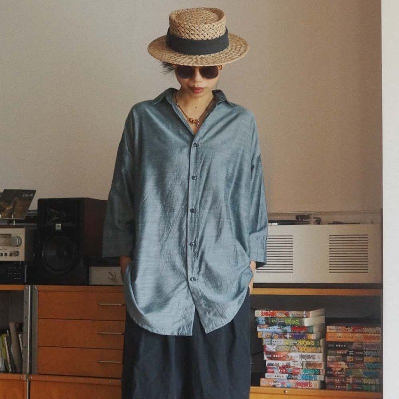 柞蠶絲 夏季舒適中性大廓形襯衣 藍灰色光澤感真絲棉面料 - 女装衬衫 - 丝．绢 灰色