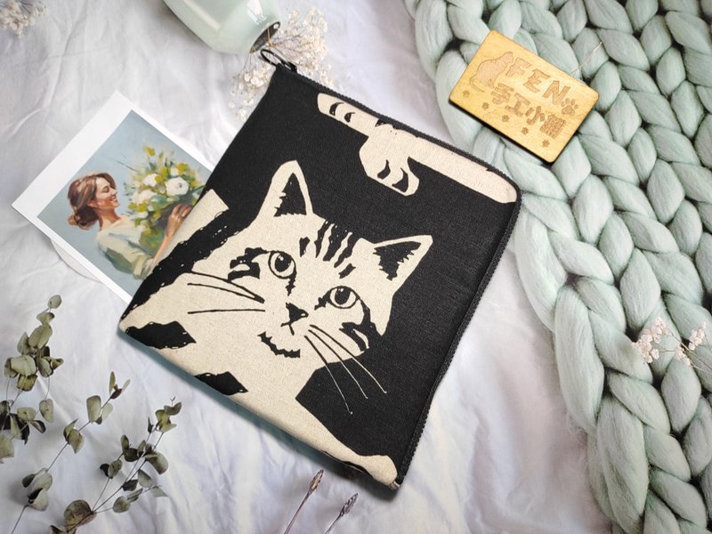 袋物系列-日本知名设计师厚棉布黑底米白大猫咪L型拉链袋-电子书 - 平板/电脑保护壳 - 棉．麻 