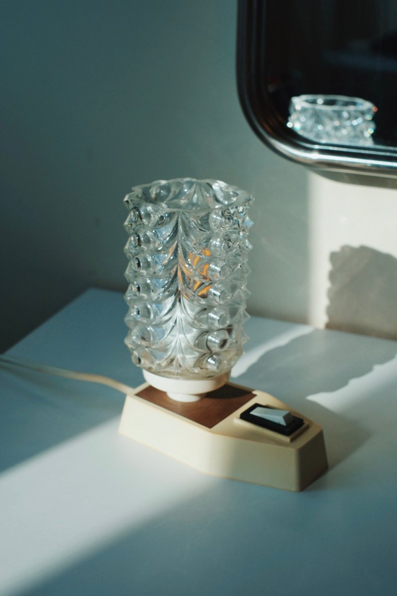 Vintage Lamp古董枱灯/复古灯/古董家品/欧洲灯/桌面灯 - 灯具/灯饰 - 其他材质 多色