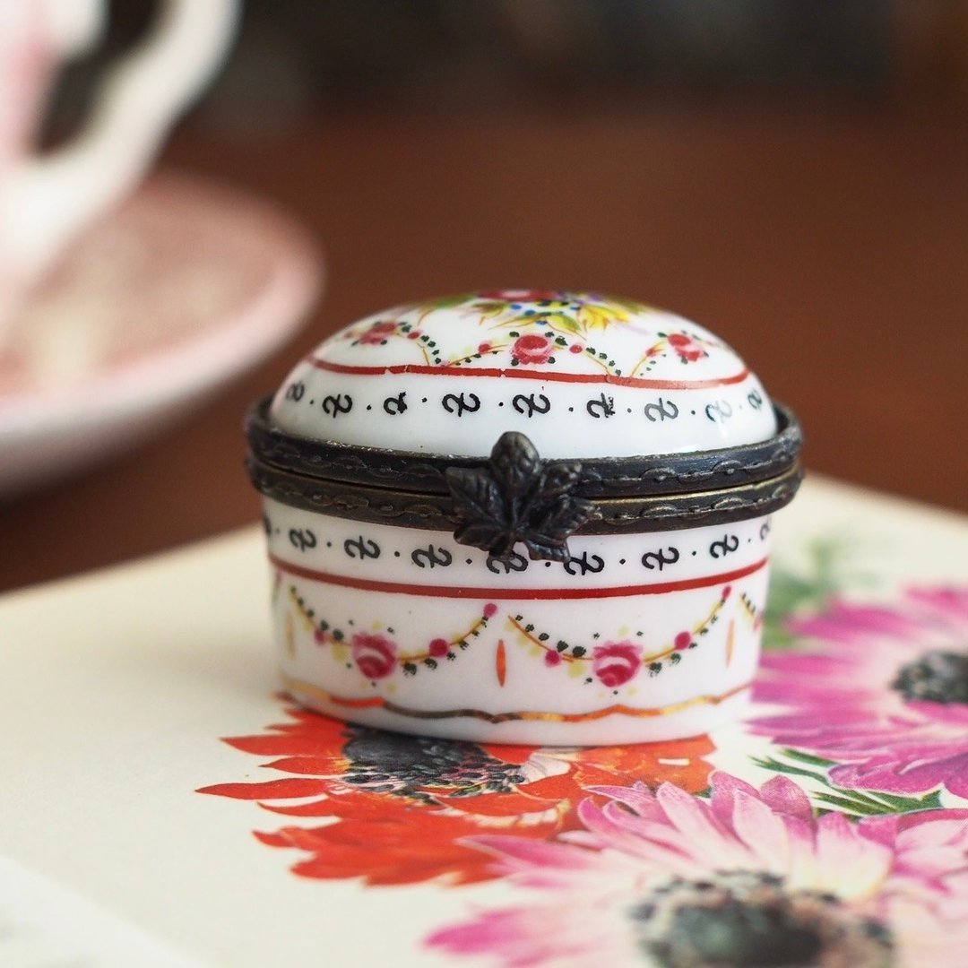 复古 法国 Porcelaine Art  迷你陶瓷盒子 / 饰品盒 - 其他 - 陶 紫色