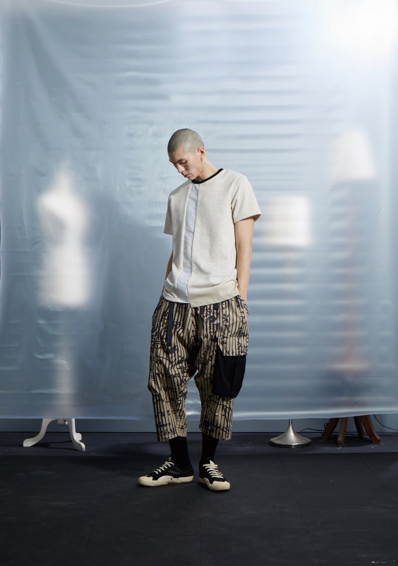 Sole 异材质剪接Tee - 米白 - 男装上衣/T 恤 - 棉．麻 卡其色