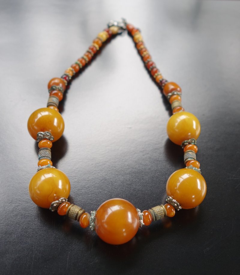 琥珀 Amber 古董蜜蜡项链 37克 necklace 老蜜蜡 藏传 - 项链 - 其他材质 金色