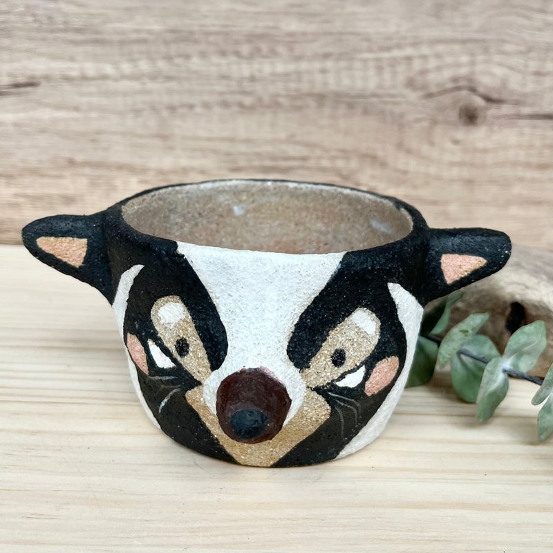 A Lu 白鼻心陶盆栽器/摆饰/礼物/手作手绘/美国进口高砂陶 仅此 - 植栽/盆栽 - 陶 多色