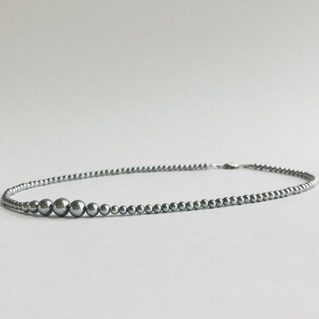 贝壳珍珠迷你渐层项链 / 3x7mm 约42cm / 灰色 / R / made in japan - 项链 - 贝壳 灰色