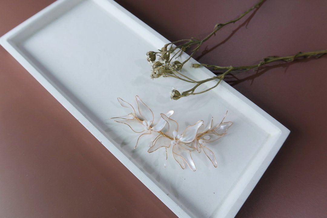 天使-手工水晶花树脂饰品 新娘头饰/伴娘配饰 - 发饰 - 树脂 白色