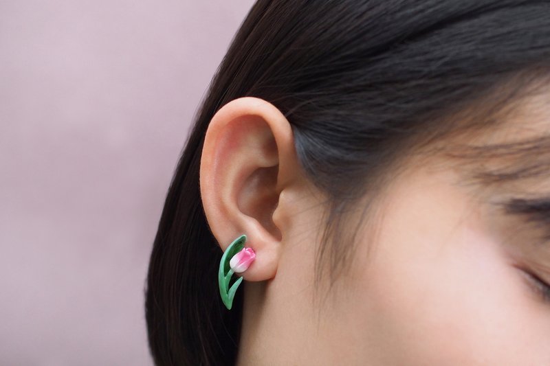 Pink Tulip Earrings, Flower Earrings. - 耳环/耳夹 - 其他金属 粉红色