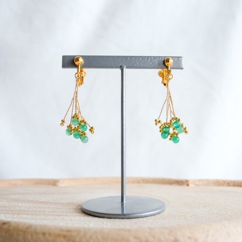 Sui (Green Onyx)　wire accessory - 耳环/耳夹 - 其他金属 绿色